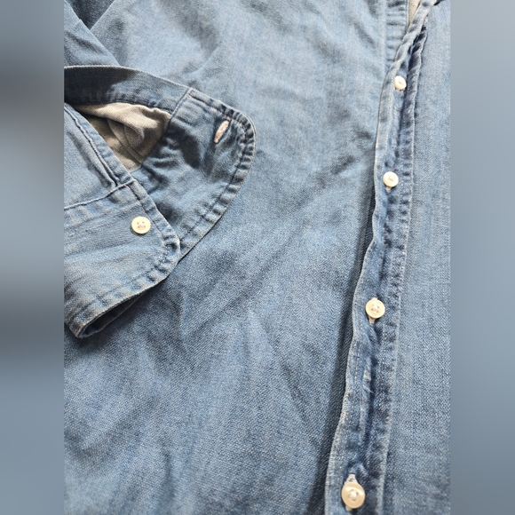 Frank & Eileen Barry Button Up Shirt - Picture 14 of 14